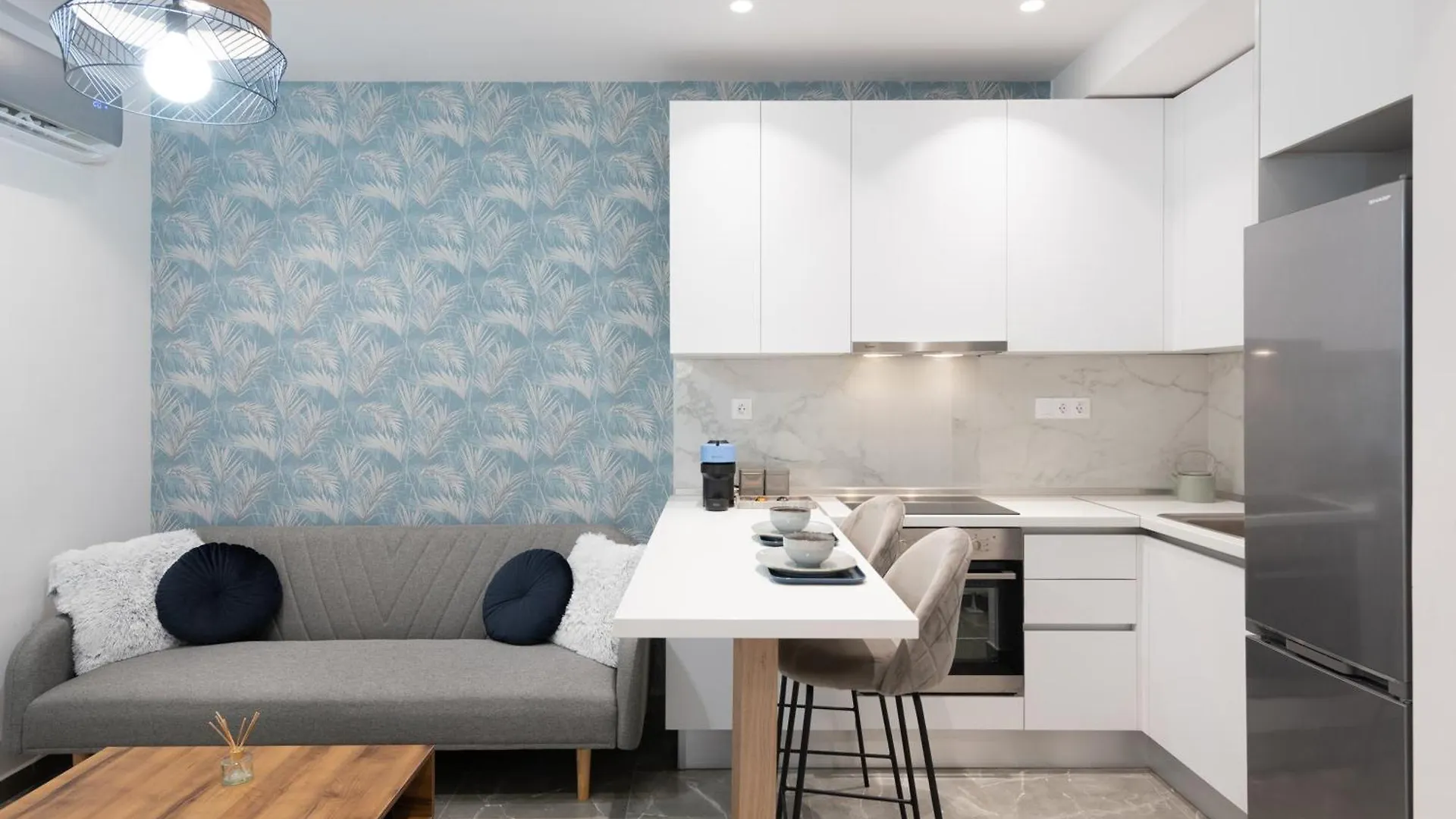 #Tropicana By Halu! Apartments Salonicco